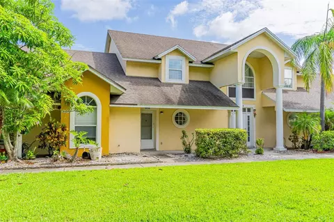 3135 Enclave Ct, Kissimmee, FL 34746