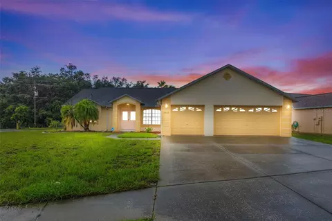 6402 Halifax Dr, New Port Richey, FL 34653