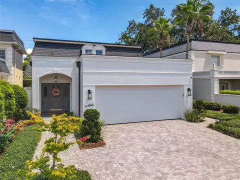 2029 N Countryside Cir, Orlando, FL 32804