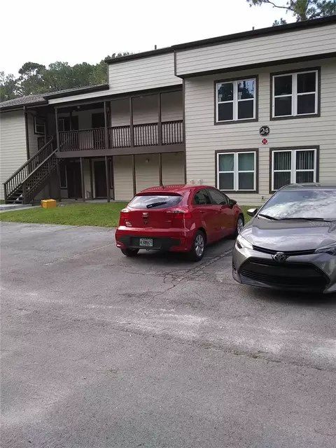 24204 Sandalwood Dr #204, Wildwood, FL 34785