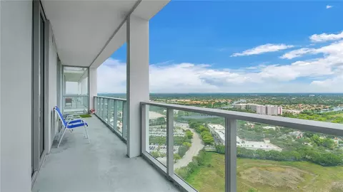 2000 Metropica #2508, Sunrise, FL 33323