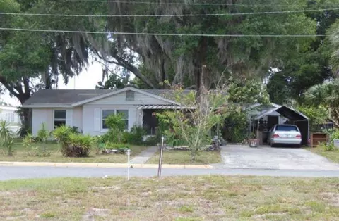 213 S College St, Leesburg, FL 34748