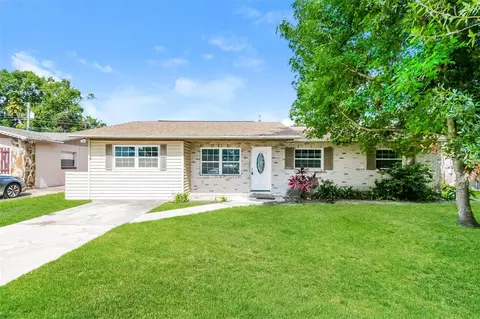 405 Thomas Ave, Winter Haven, FL 33880