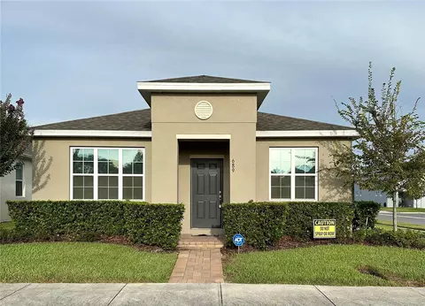 689 Bonsai St, Apopka, FL 32703