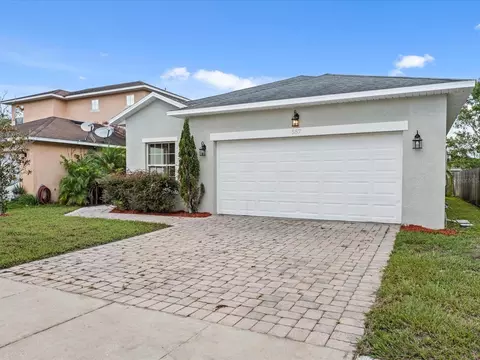 557 Hibiscus Cove Dr, Orlando, FL 32807