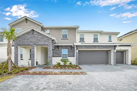 2481 Shanti Dr, Kissimmee, FL 34746