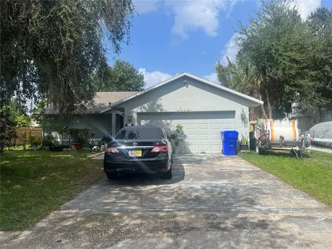 1309 Ernest St, Kissimmee, FL 34741