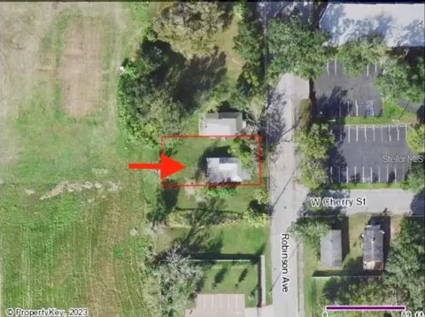1304 Robinson Ave, Kissimmee, FL 34741