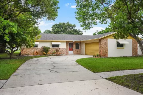 10637 Regency Ct, Orlando, FL 32825