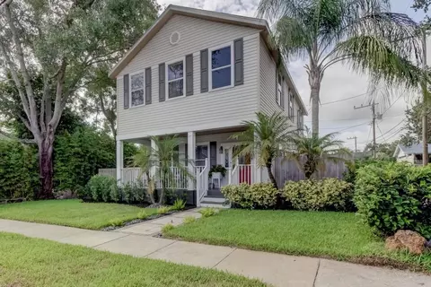 864 13th Ave N, Saint Petersburg, FL 33701