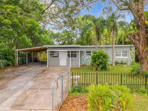 212 Bradshaw Dr, Sanford, FL 32771