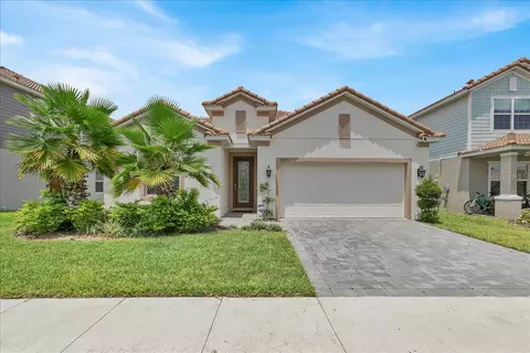1079 Oak Bluff Dr, Davenport, FL 33837