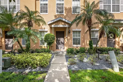 142 Deepcove Rd, Winter Garden, FL 34787