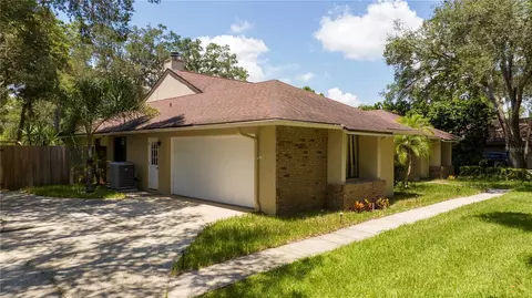 785 Brook Forest Ct, Apopka, FL 32712