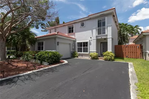 529 NW 47th Way, Coconut Creek, FL 33063