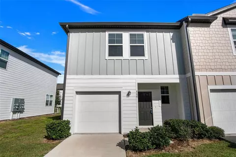 868 Grandin St, Davenport, FL 33837