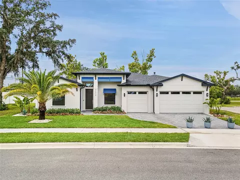 9274 Eagles Perch Pl, Orlando, FL 32825