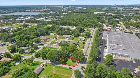 489 Campus View Dr, Orlando, FL 32810