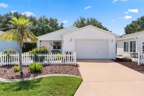 1728 Morelos Rd, Lady Lake, FL 32159