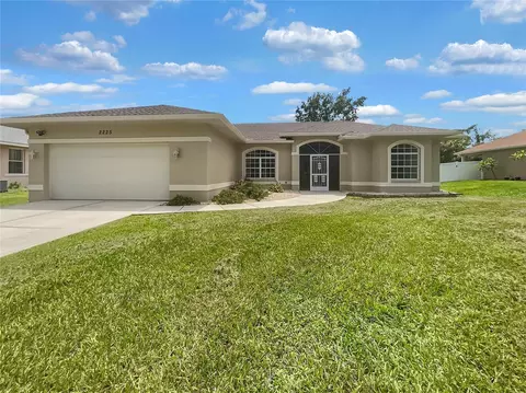 2225 Pratt Ave, North Port, FL 34286