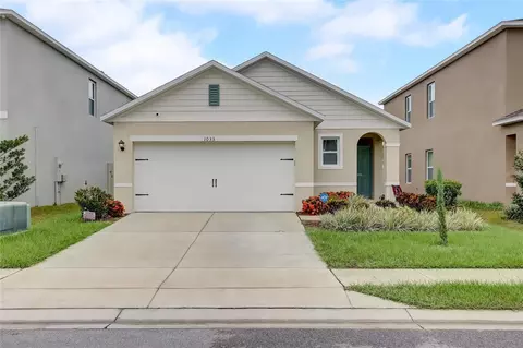 1033 Berry Ln, Davenport, FL 33837