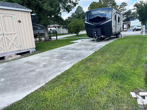 2826 NE 104th Ave, Silver Springs, FL 34488