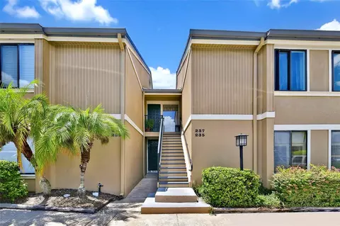 235 W Lake Faith Dr #212, Maitland, FL 32751