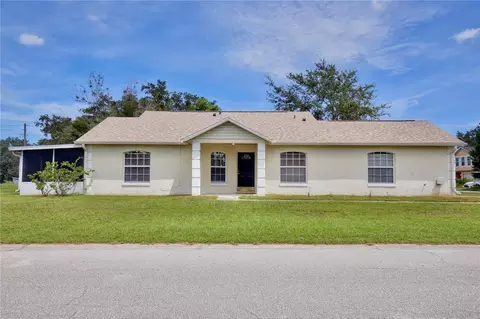 1049 Amanda Kay Cir, Sanford, FL 32771