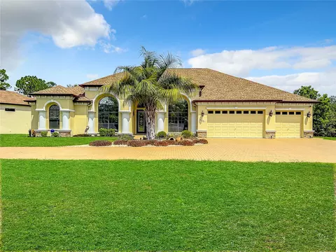 9301 Hernando Ridge Rd, Weeki Wachee, FL 34613