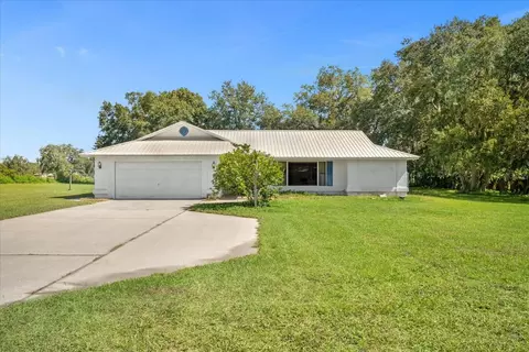 37133 Phelps Rd, Zephyrhills, FL 33541