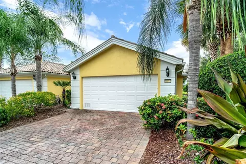 11818 Delfina Ln, Orlando, FL 32827