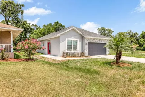 215 Eaton St, Maitland, FL 32751