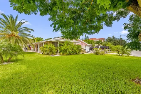210 21st Ave, Indian Rocks Beach, FL 33785