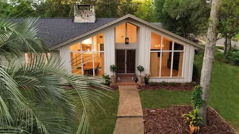 207 Buttonwood Dr, Longwood, FL 32779