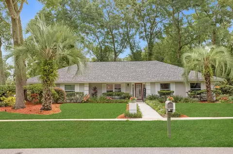 1903 Bent Oak Dr, Apopka, FL 32712