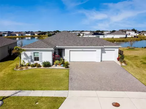 401 Blue Lake Cir, Kissimmee, FL 34758