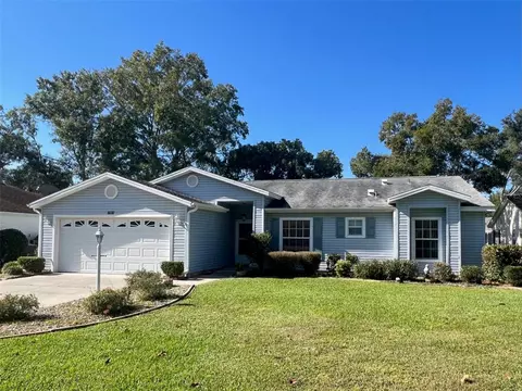 25311 La Grange Ct, Leesburg, FL 34748