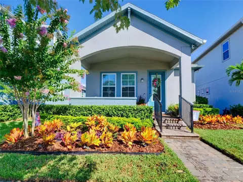 6827 Arnoldson St, Orlando, FL 32827