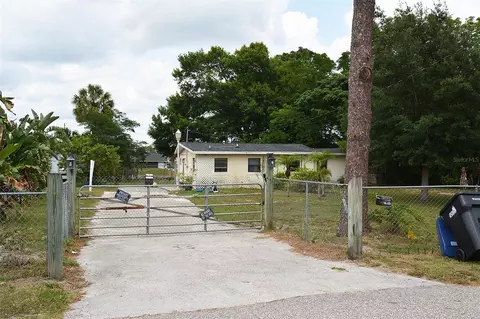 10521 Mary Lou Dr, Orlando, FL 32825
