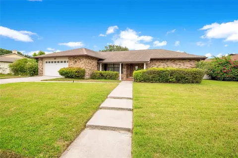 3918 Orange Lake Dr, Orlando, FL 32817