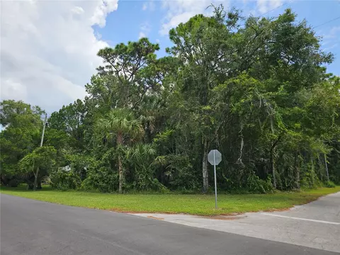 1005 NE 7th Ave, Crystal River, FL 34428