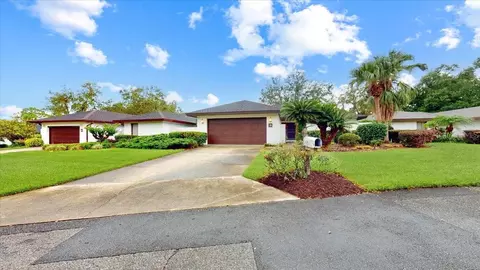 21 Coventry Dr, Haines City, FL 33844