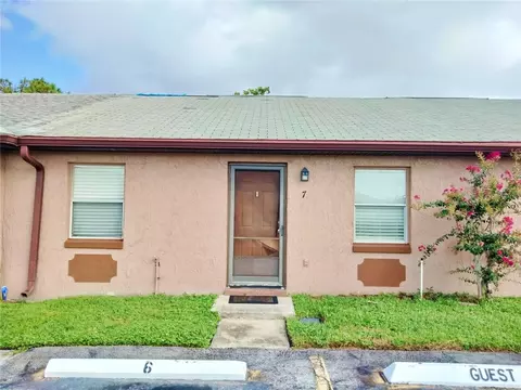 7 Las Brisas Way, Kissimmee, FL 34743