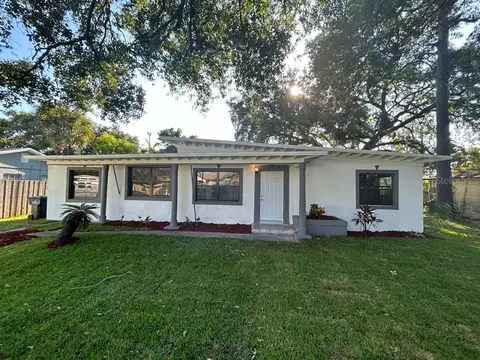 815 Kensington Dr, Orlando, FL 32808