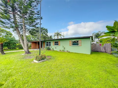 4922 Cliveden Dr, Orlando, FL 32812