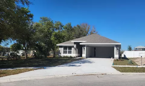 104 Krenson Bay Loop, Winter Haven, FL 33881