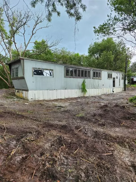 31603 Skyline Dr, Deland, FL 32720