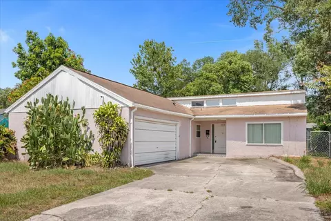 1305 Park Dr, Casselberry, FL 32707