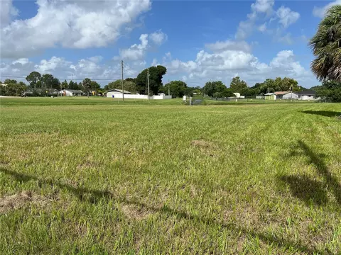 1400 S John Young Pkwy, Kissimmee, FL 34741