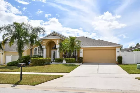 815 Brighton Dr, Davenport, FL 33897